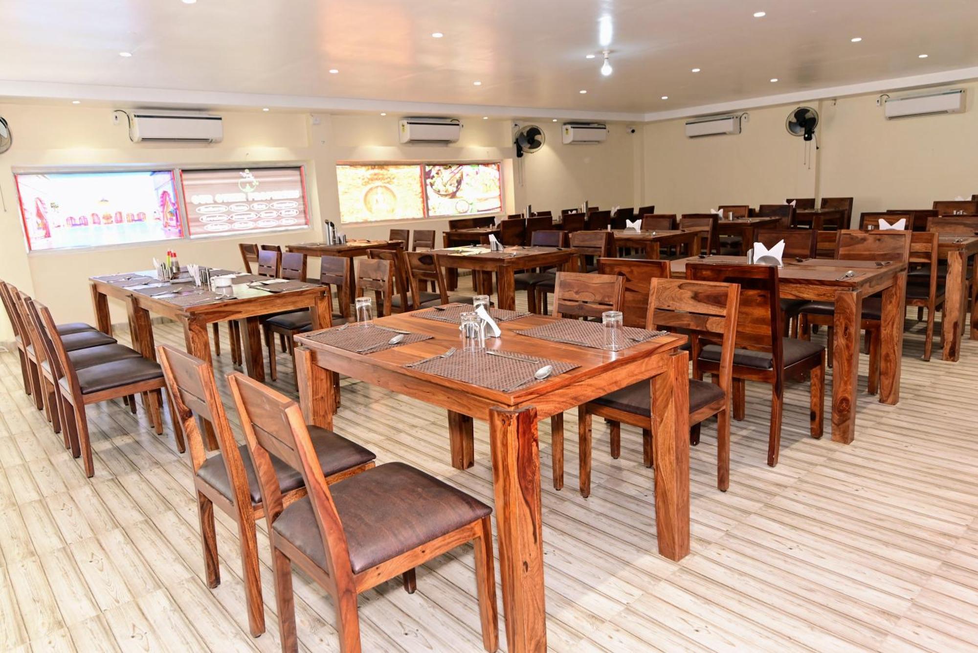 The Byke Niranjana Hotel คยา ภายนอก รูปภาพ